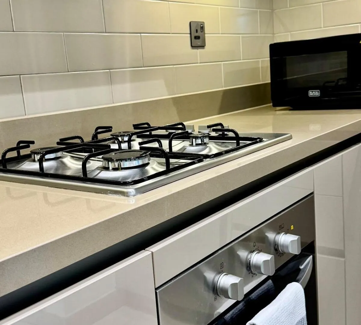 Modern And Spacious Studio Near Burj Khalifa Dubai 0*,  United Arab Emirates